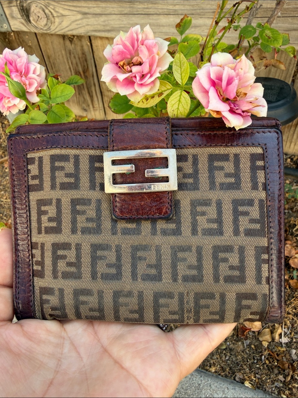 Fendi Zucchino Bifold Wallet Canvas and Leather.❤️